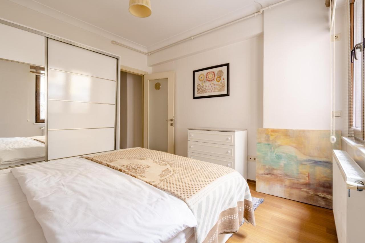 Апартаменты Cozy Flat Near Nisantasi And Trendy Attractions Стамбул Экстерьер фото