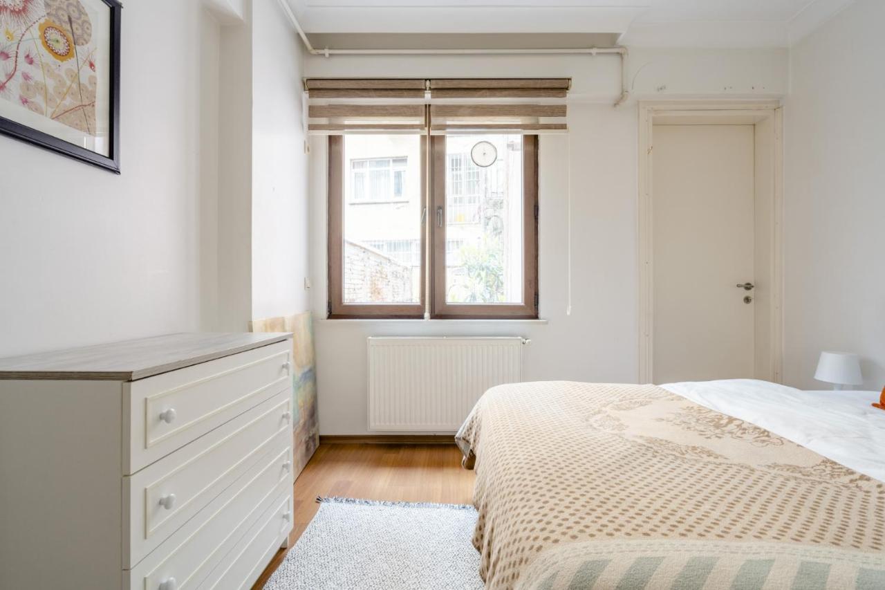 Апартаменты Cozy Flat Near Nisantasi And Trendy Attractions Стамбул Экстерьер фото